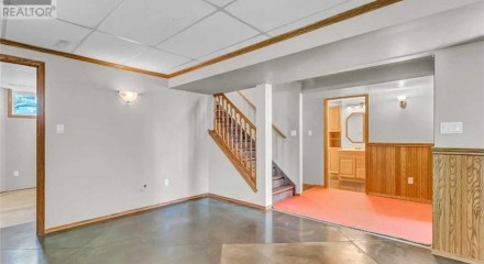 Residential - Single Family Home - Medicine Hat, Canada - Canada