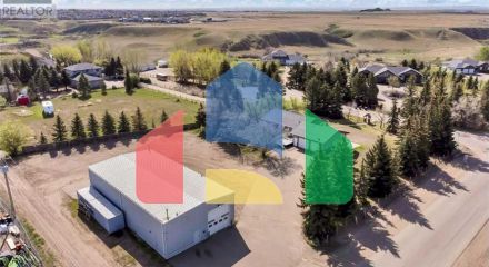 Residential - Single Family Home - Medicine Hat, Canada - Canada