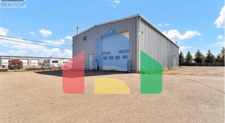 Residential - Single Family Home - Medicine Hat, Canada - Canada