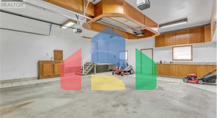 Residential - Single Family Home - Medicine Hat, Canada - Canada