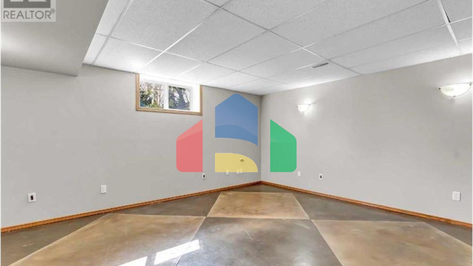 Residential - Single Family Home - Medicine Hat, Canada - Canada