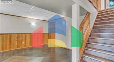 Residential - Single Family Home - Medicine Hat, Canada - Canada