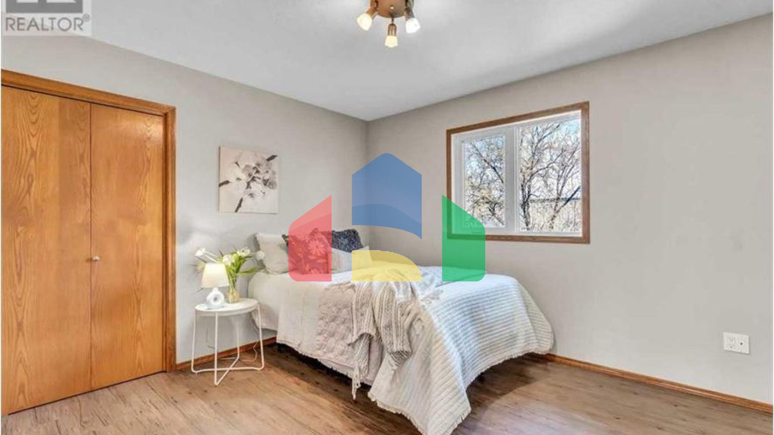 Residential - Single Family Home - Medicine Hat, Canada - Canada