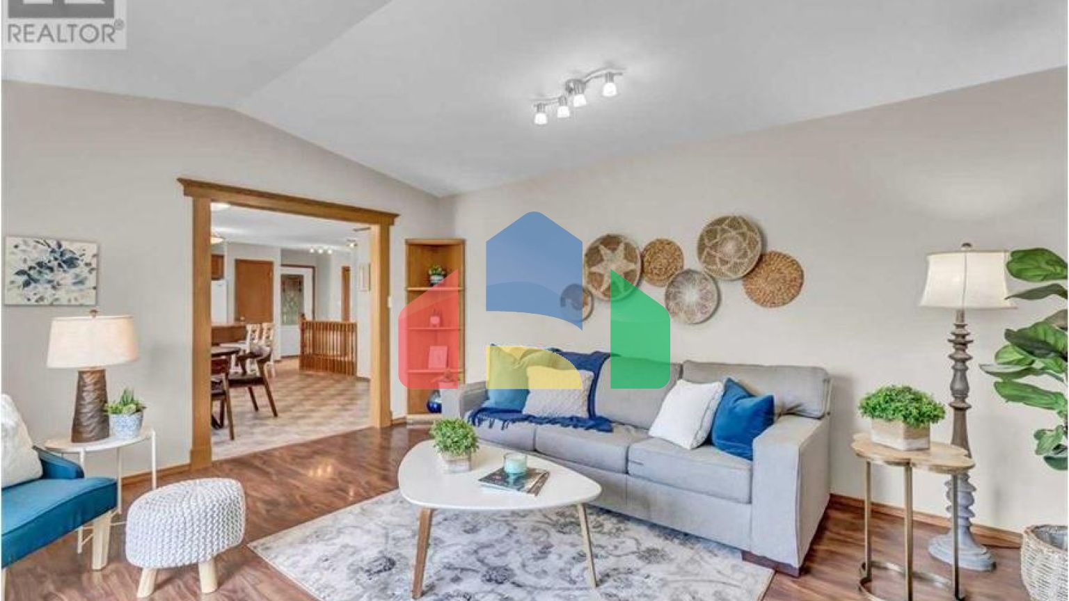 Residential - Single Family Home - Medicine Hat, Canada - Canada