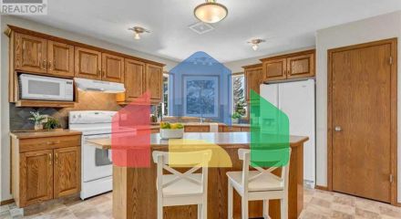 Residential - Single Family Home - Medicine Hat, Canada - Canada