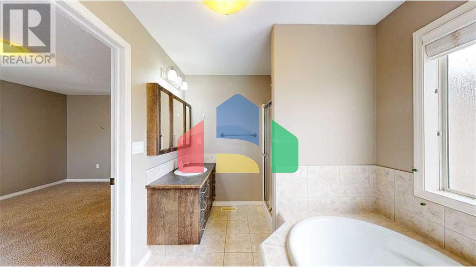 Residential - Single Family Home - Medicine Hat, Canada - Canada