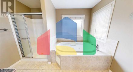 Residential - Single Family Home - Medicine Hat, Canada - Canada