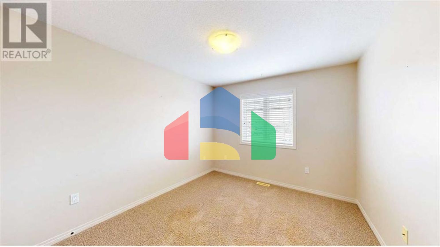 Residential - Single Family Home - Medicine Hat, Canada - Canada