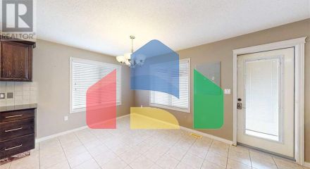 Residential - Single Family Home - Medicine Hat, Canada - Canada