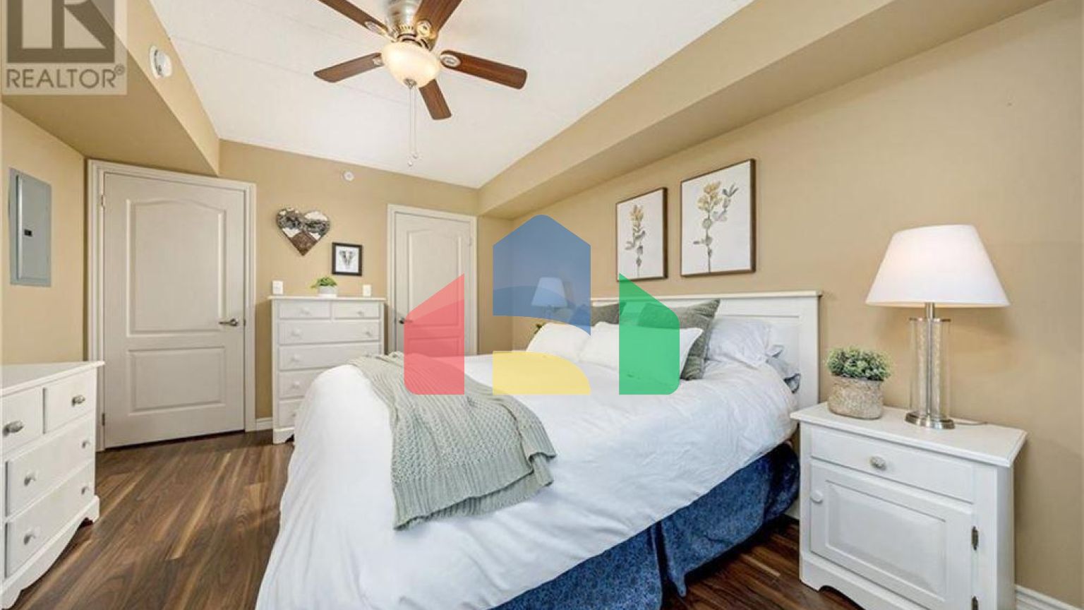 Residential - Condo/Apartment - Milton, Canada - Canada