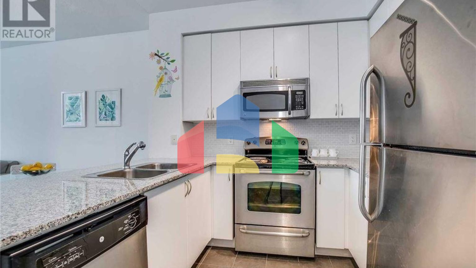 Residential - Single Family Home - Mississauga, Canada - Canada