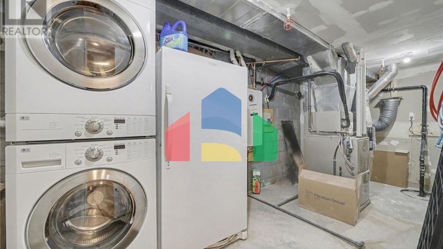 Residential - Multi-Family - Mississauga, Canada - Canada