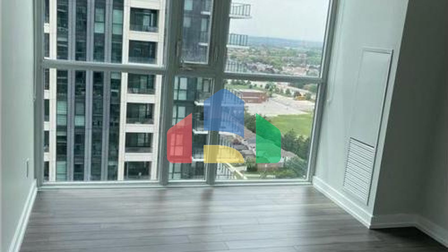 Residential - Single Family Home - Mississauga, Canada - Canada