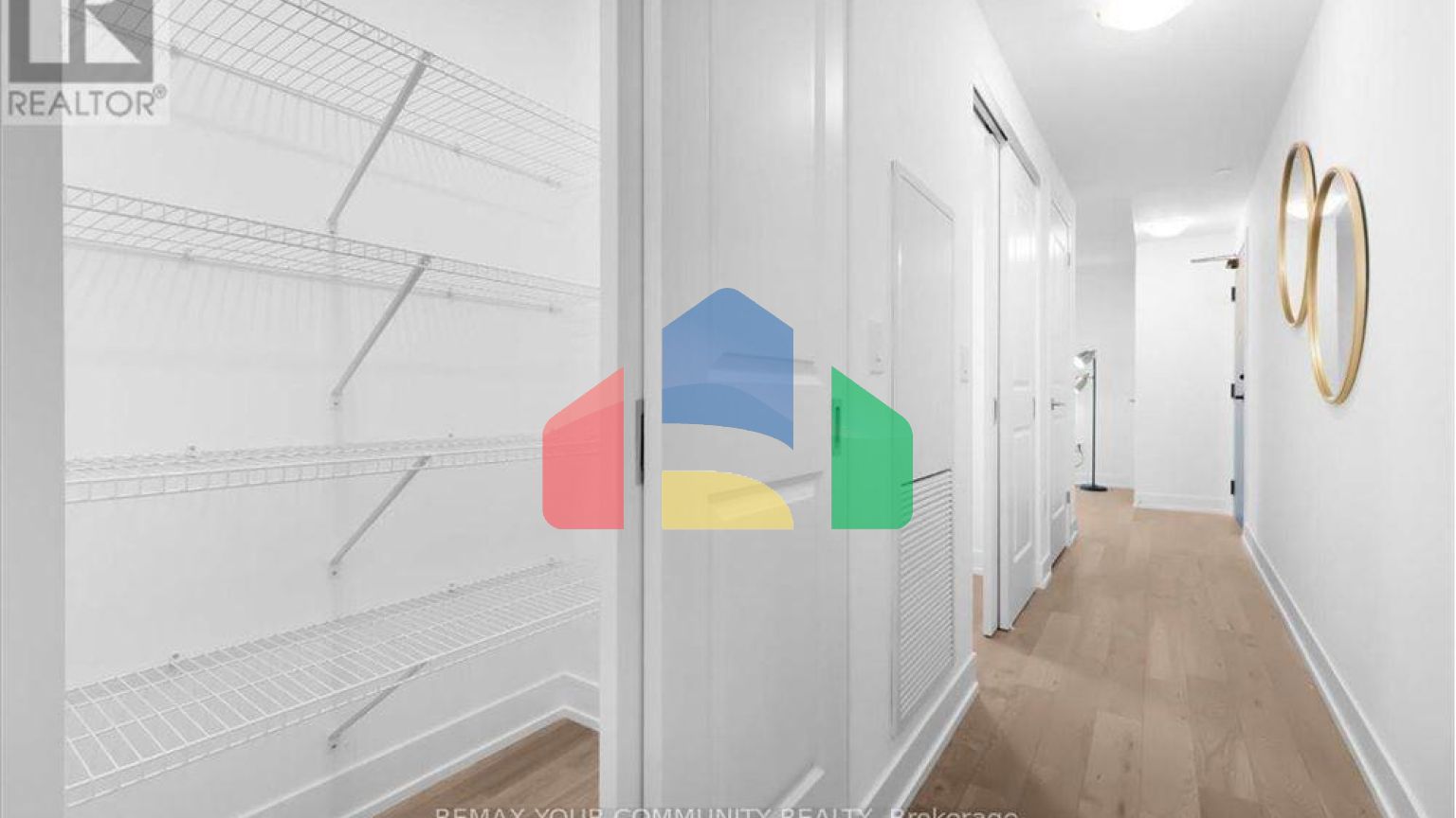 Residential - Condo/Apartment - Mississauga, Canada - Canada