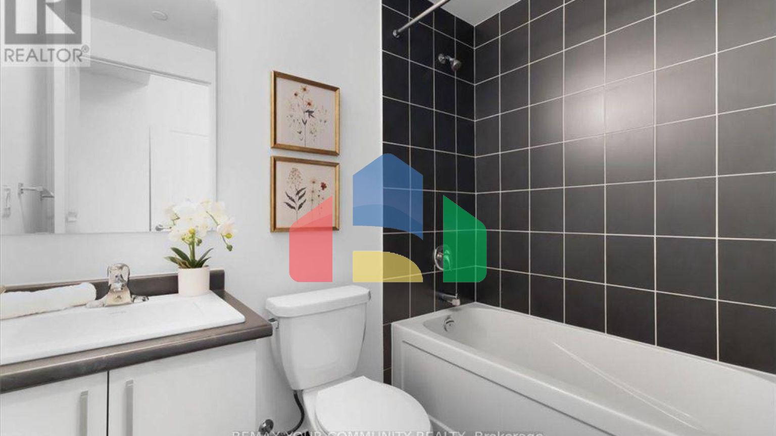 Residential - Condo/Apartment - Mississauga, Canada - Canada