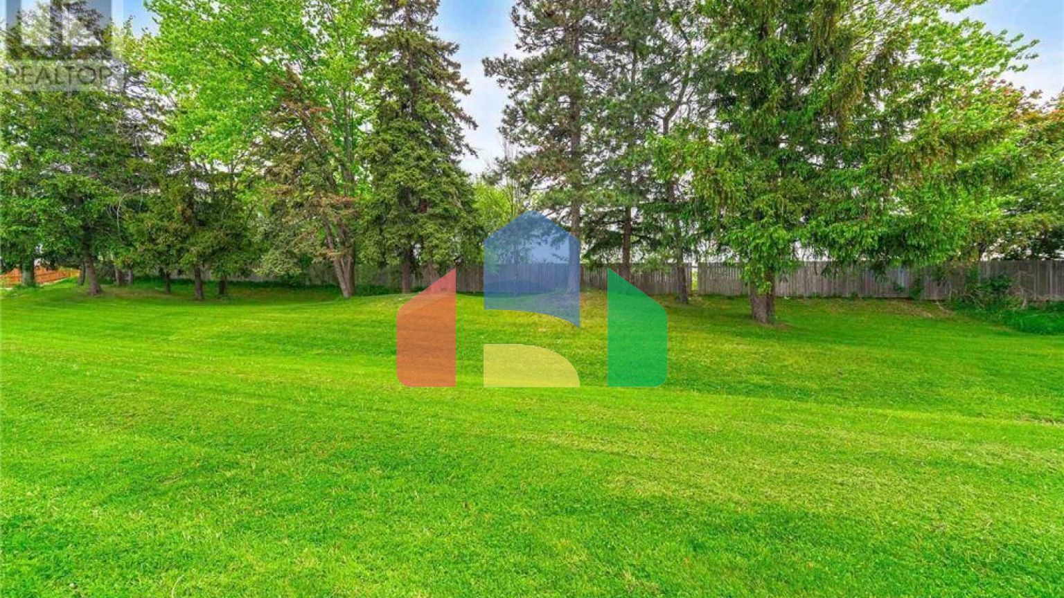 Residential - Townhouse - Mississauga, Canada - Canada