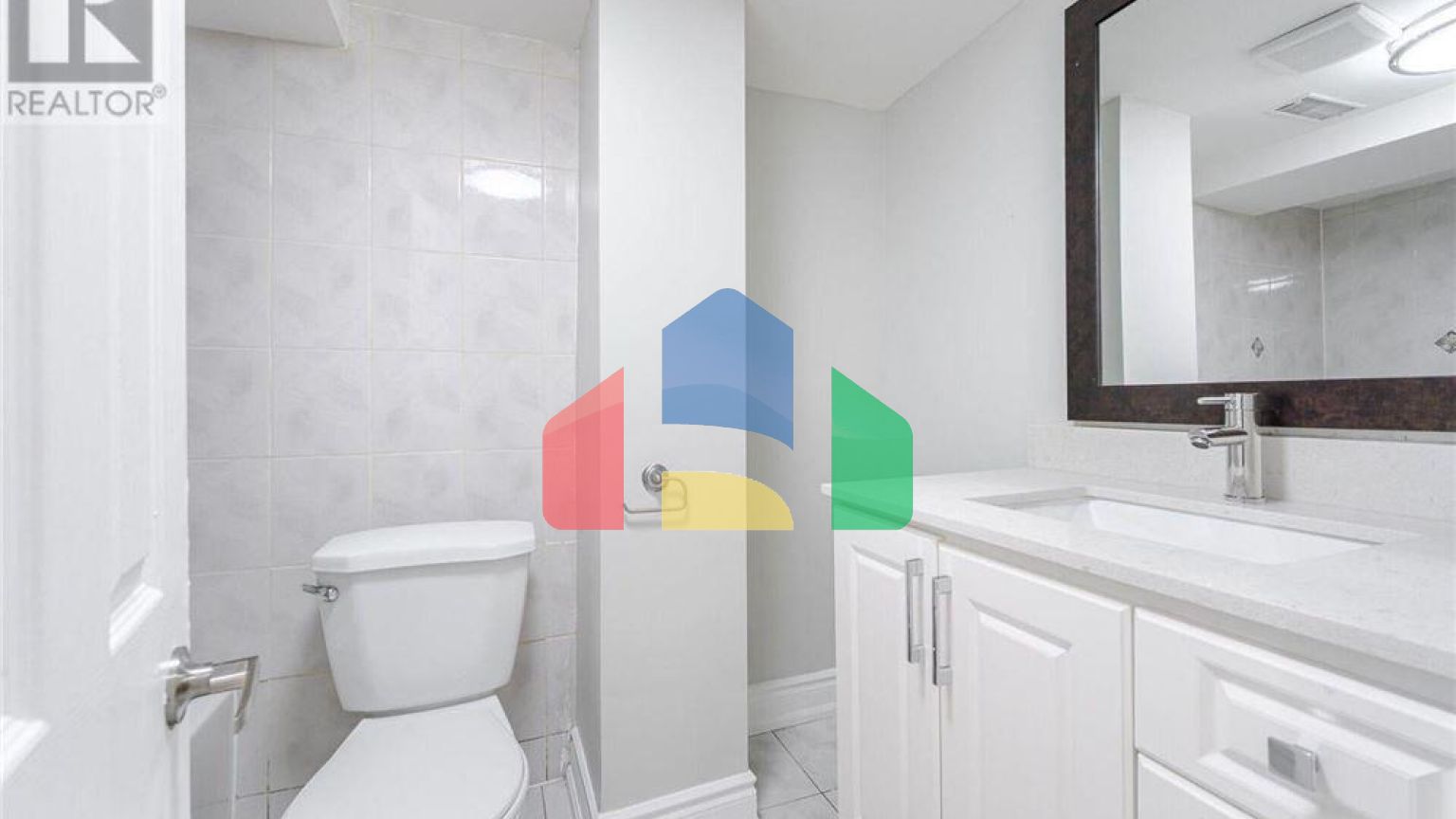 Residential - Townhouse - Mississauga, Canada - Canada