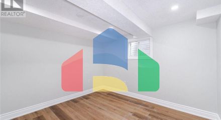 Residential - Townhouse - Mississauga, Canada - Canada