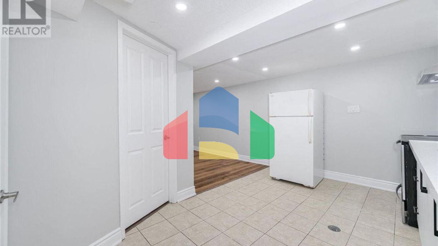 Residential - Townhouse - Mississauga, Canada - Canada