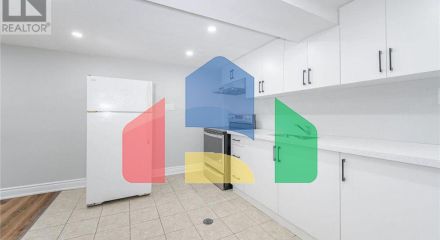 Residential - Townhouse - Mississauga, Canada - Canada