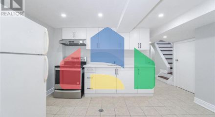 Residential - Townhouse - Mississauga, Canada - Canada