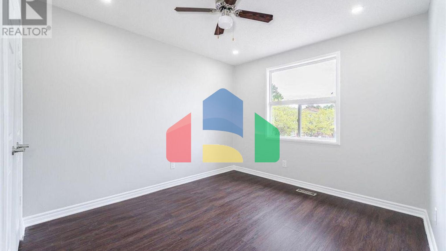 Residential - Townhouse - Mississauga, Canada - Canada