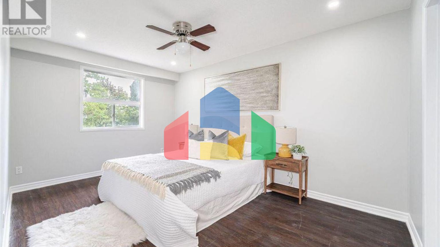 Residential - Townhouse - Mississauga, Canada - Canada