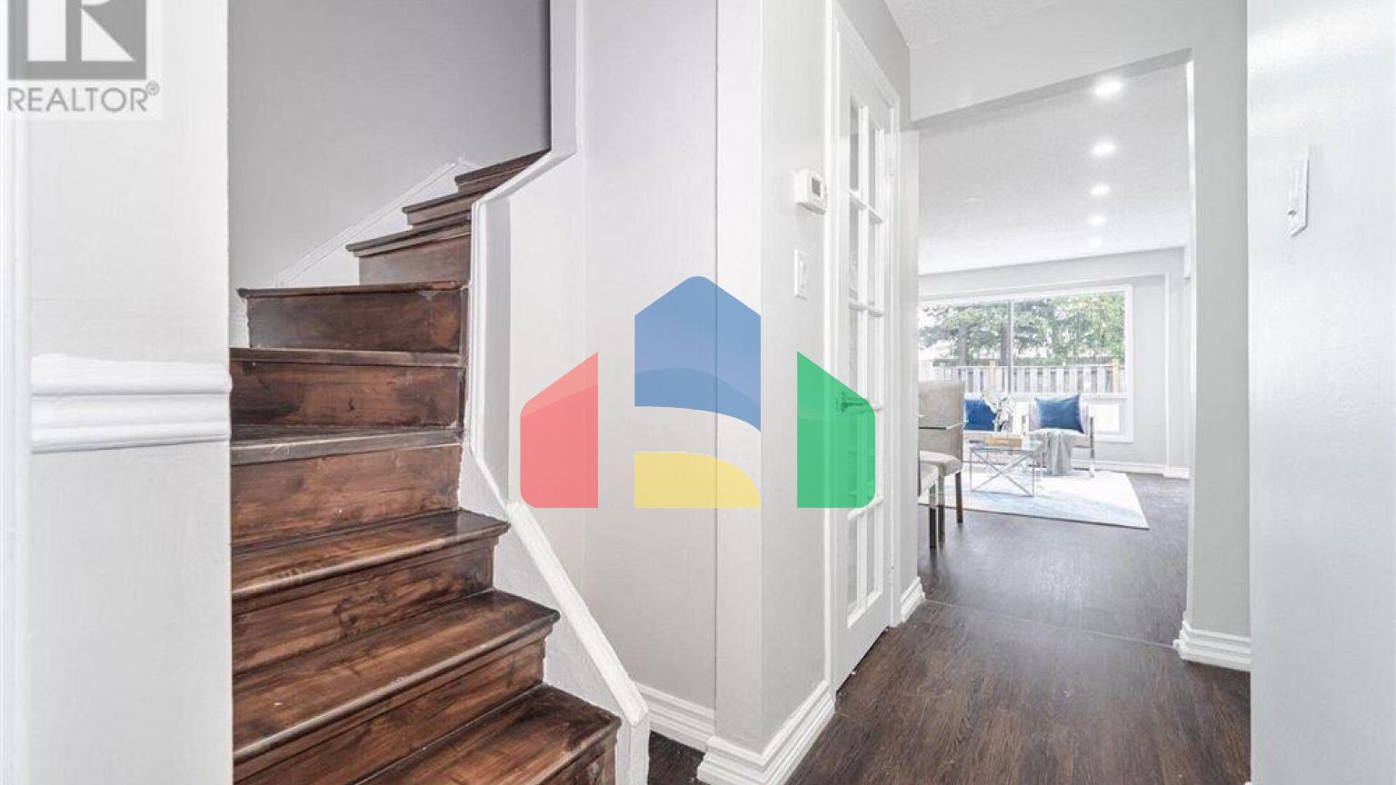 Residential - Townhouse - Mississauga, Canada - Canada