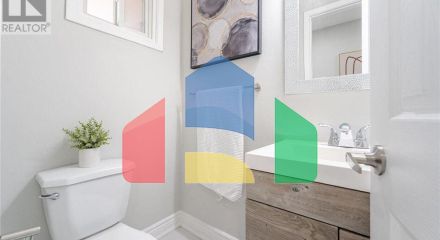 Residential - Townhouse - Mississauga, Canada - Canada