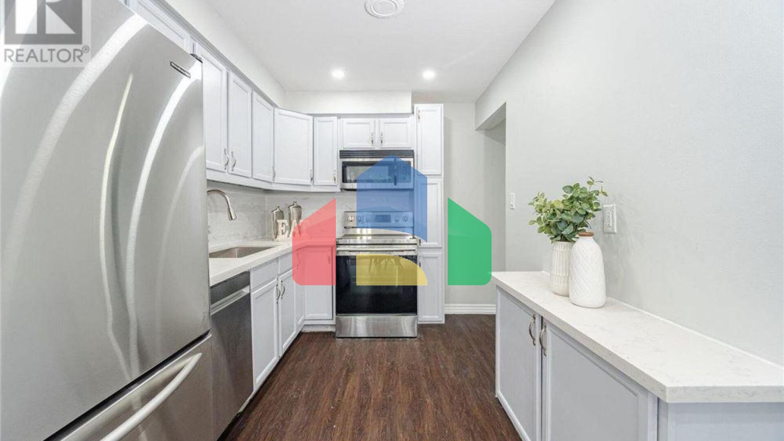 Residential - Townhouse - Mississauga, Canada - Canada