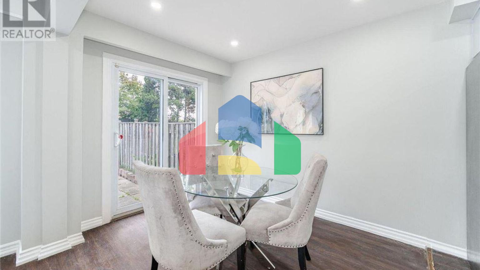 Residential - Townhouse - Mississauga, Canada - Canada