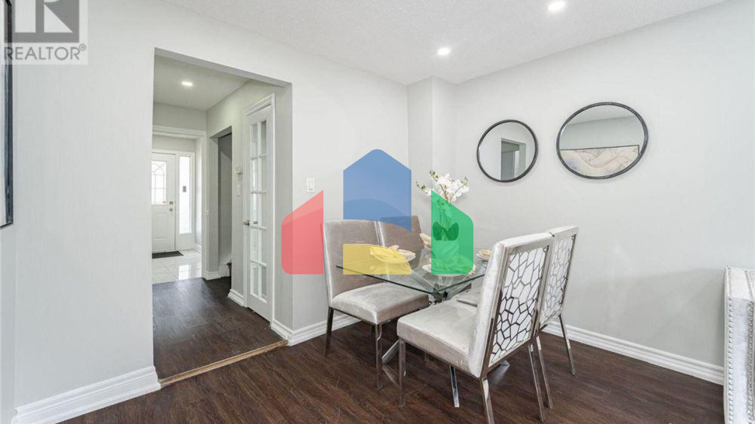 Residential - Townhouse - Mississauga, Canada - Canada