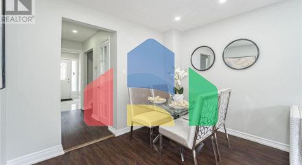 Residential - Townhouse - Mississauga, Canada - Canada