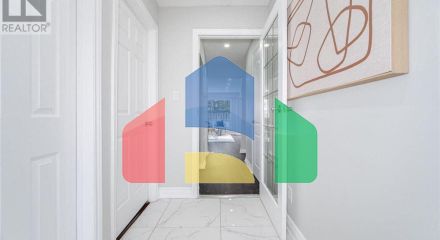 Residential - Townhouse - Mississauga, Canada - Canada