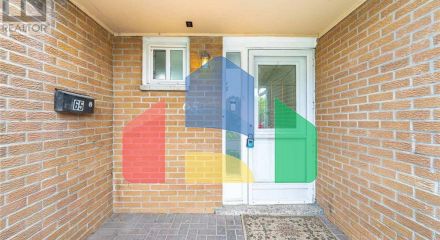 Residential - Townhouse - Mississauga, Canada - Canada