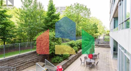 Residential - Single Family Home - Mississauga, Canada - Canada