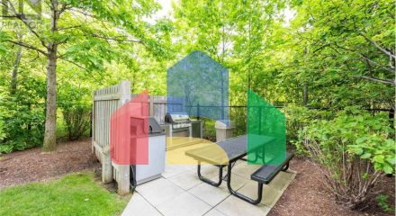 Residential - Single Family Home - Mississauga, Canada - Canada