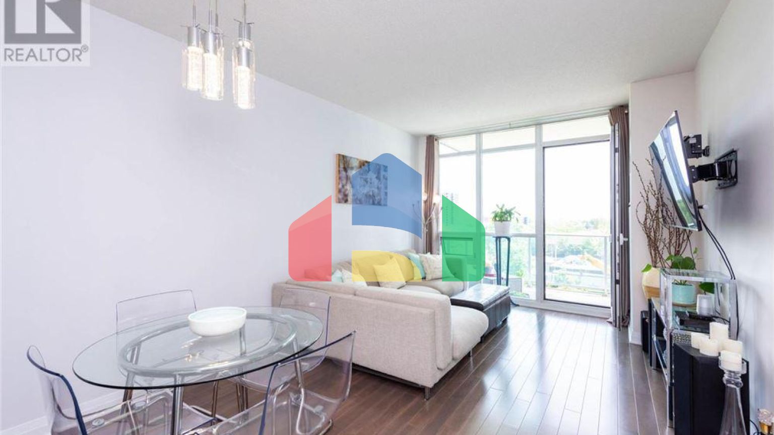 Residential - Single Family Home - Mississauga, Canada - Canada