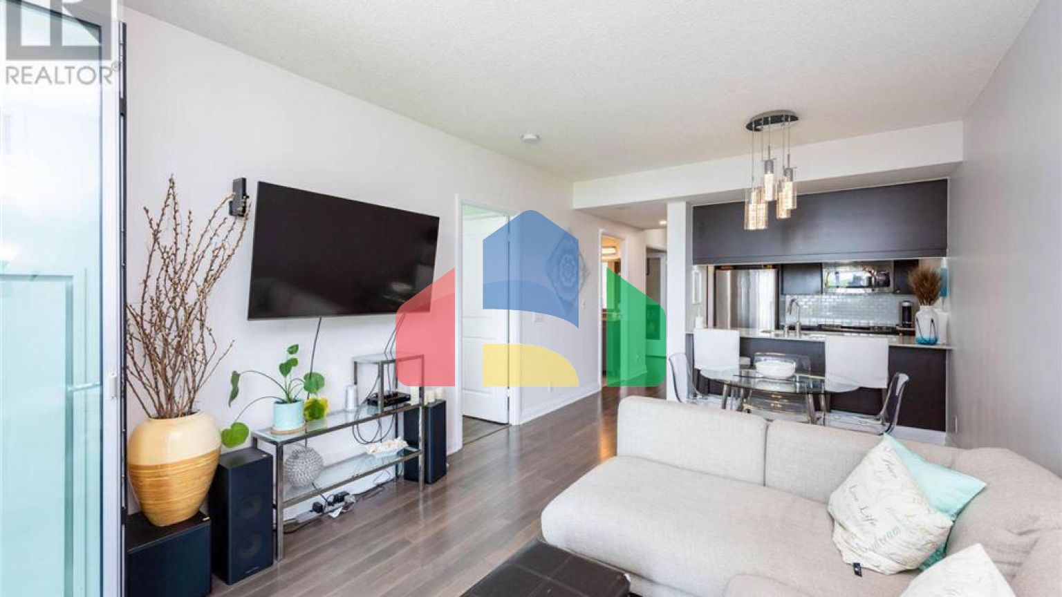 Residential - Single Family Home - Mississauga, Canada - Canada