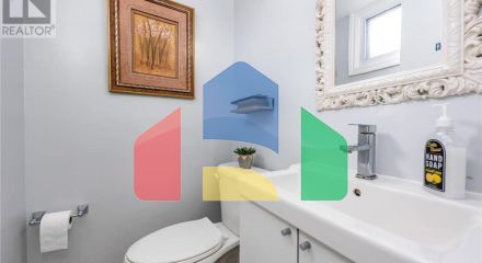 Residential - Single Family Home - Mississauga, Canada - Canada