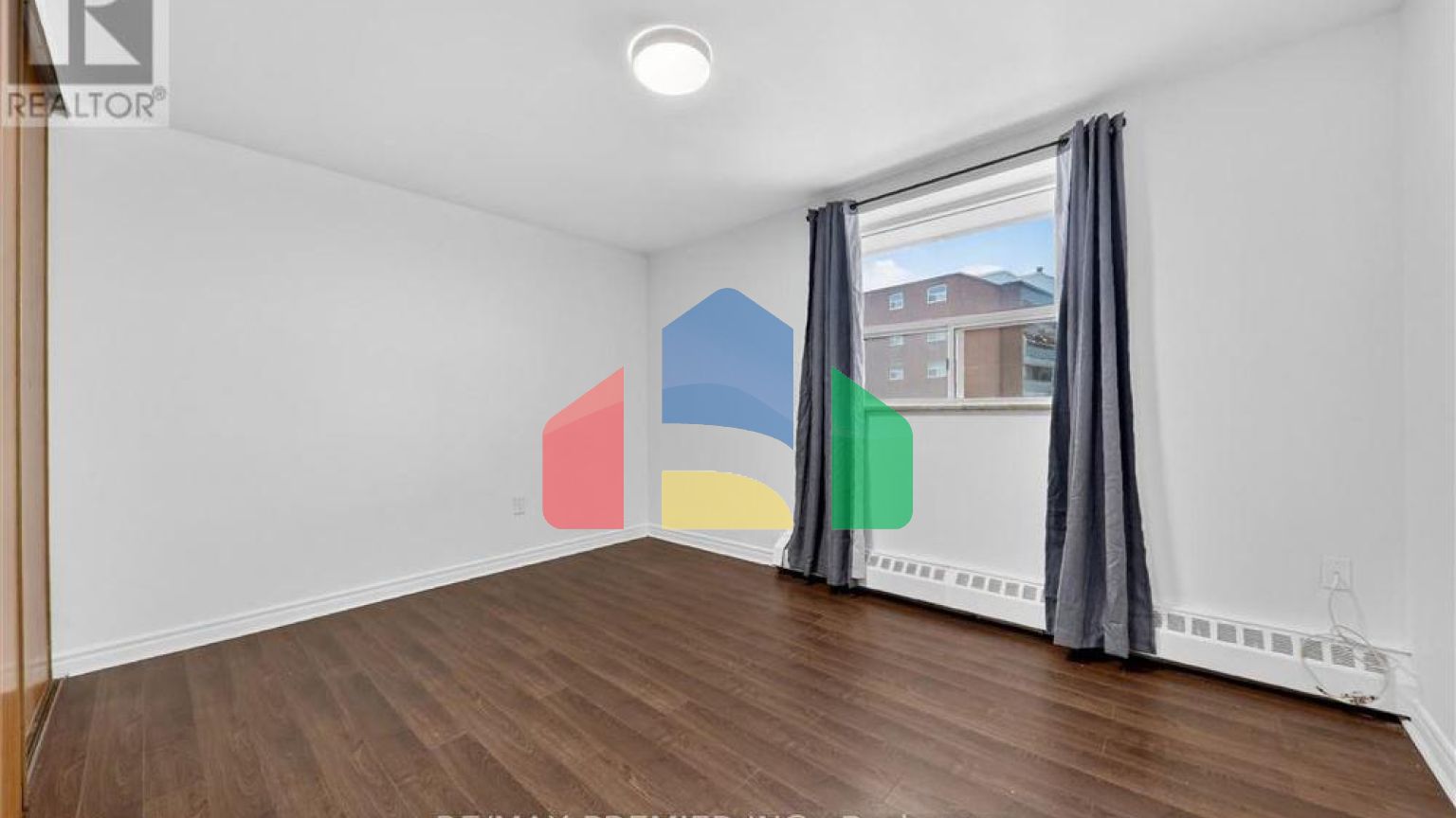 Residential - Condo/Apartment - Mississauga, Canada - Canada