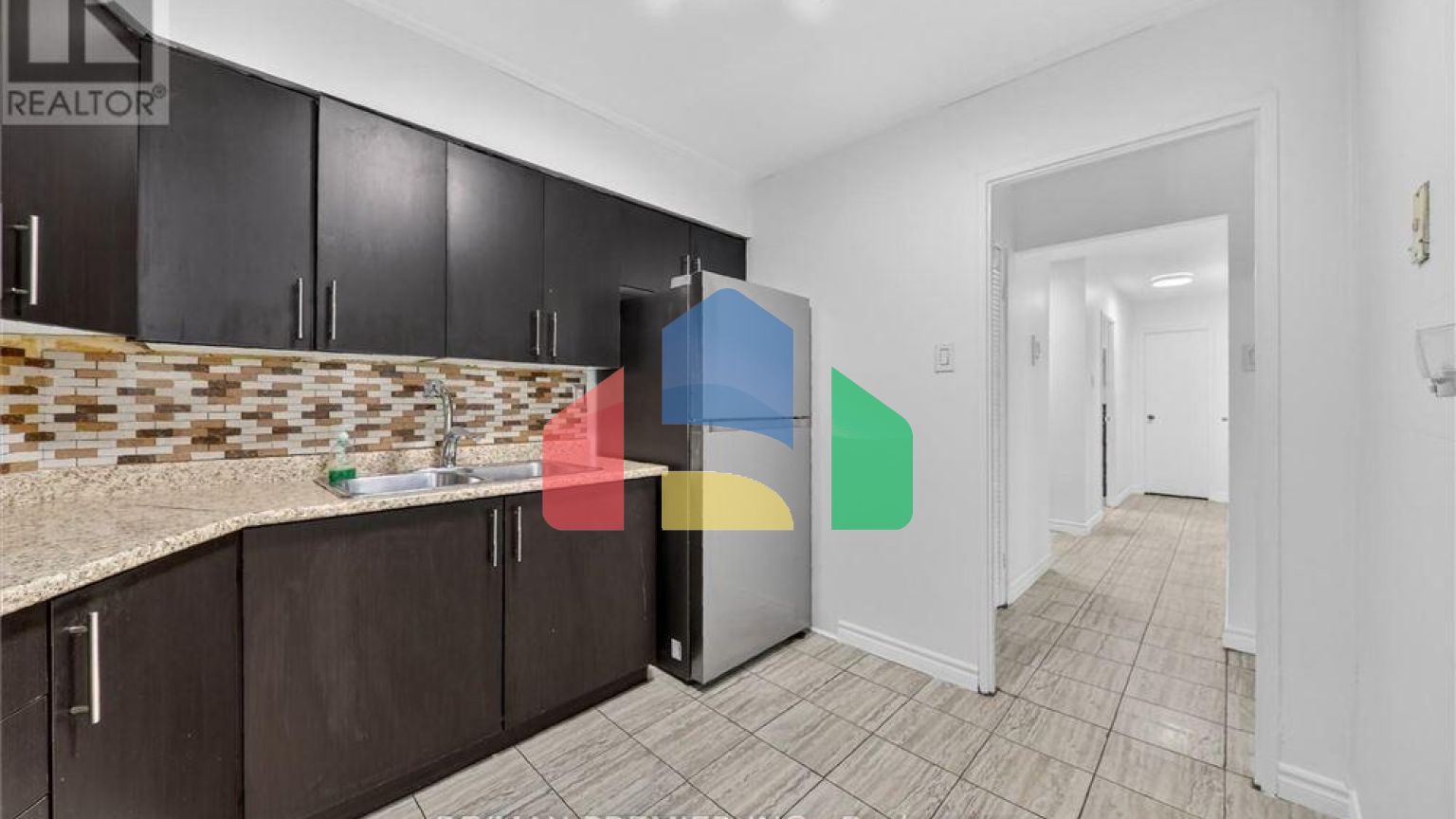 Residential - Condo/Apartment - Mississauga, Canada - Canada