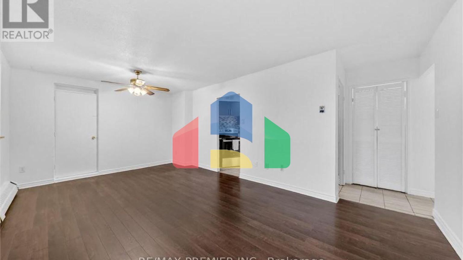 Residential - Condo/Apartment - Mississauga, Canada - Canada