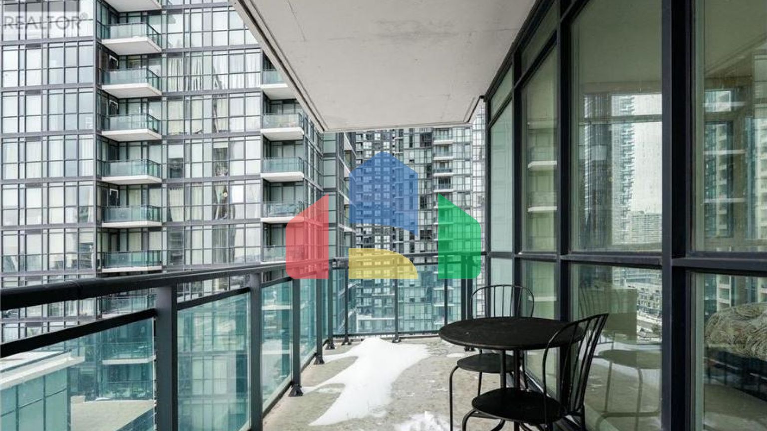 Residential - Single Family Home - Mississauga, Canada - Canada