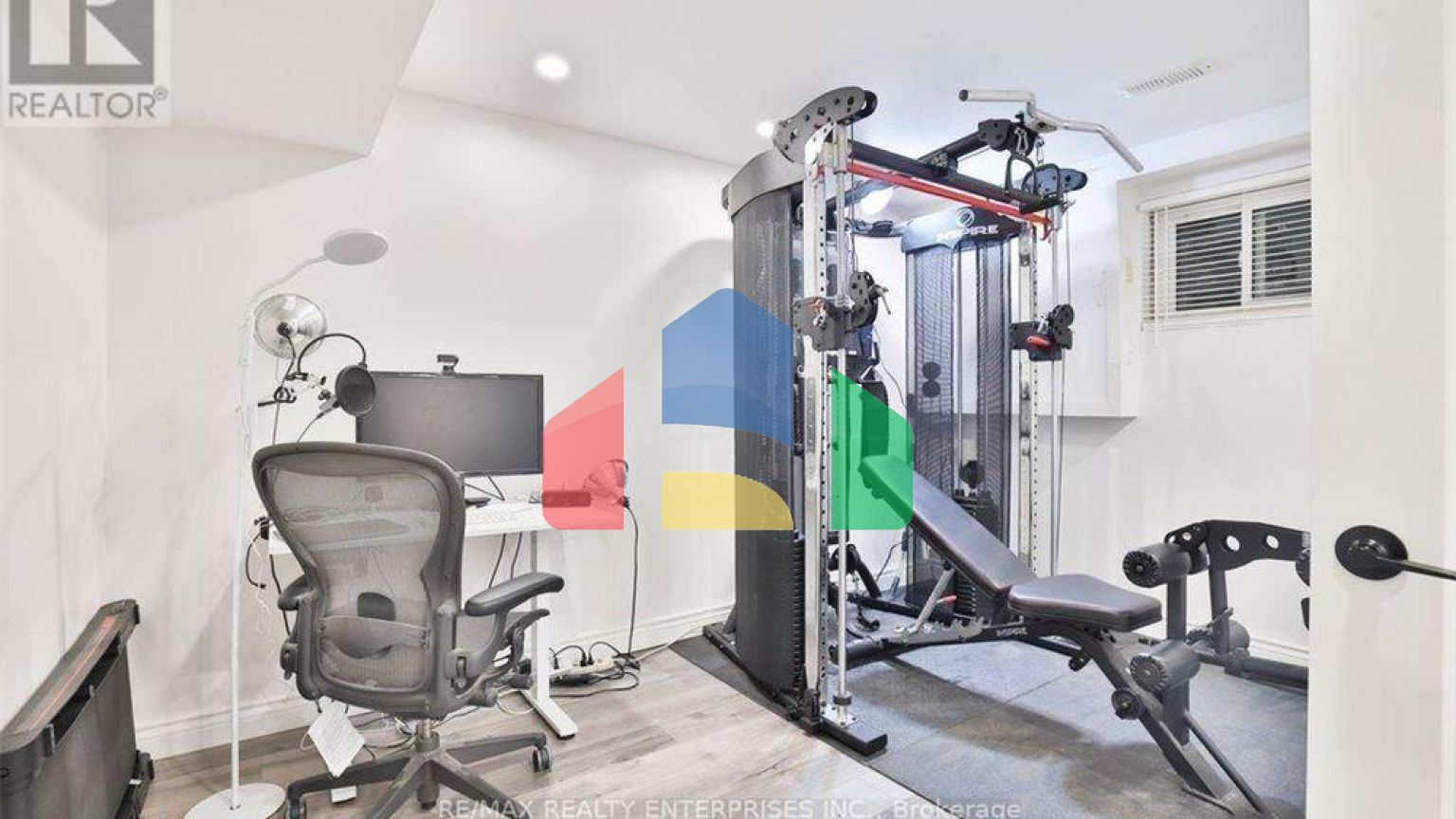 Residential - Single Family Home - Mississauga, Canada - Canada