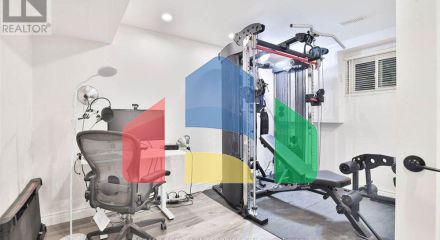 Residential - Single Family Home - Mississauga, Canada - Canada