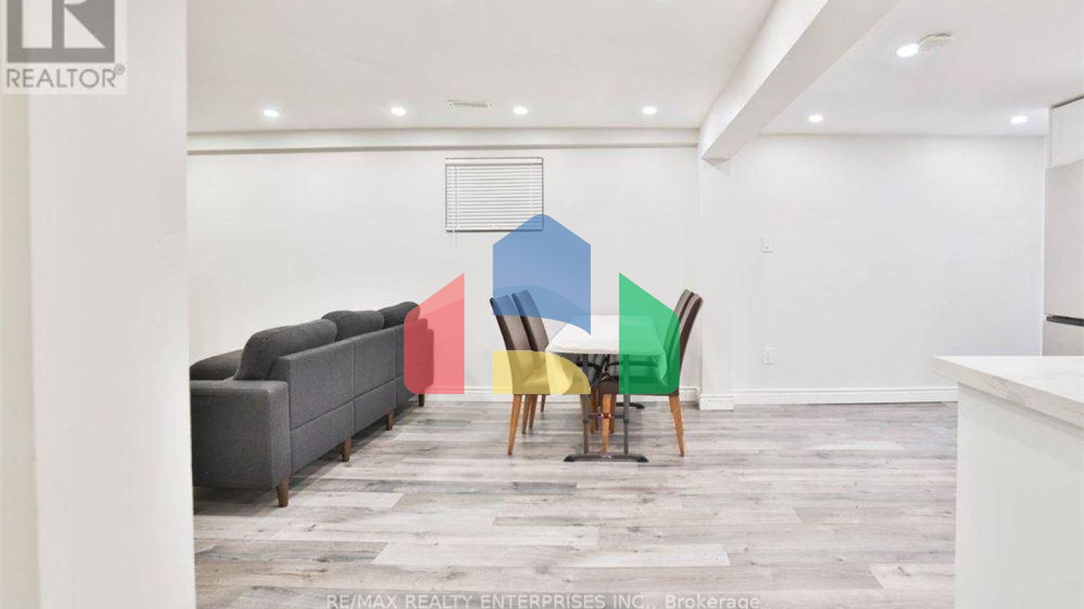 Residential - Single Family Home - Mississauga, Canada - Canada