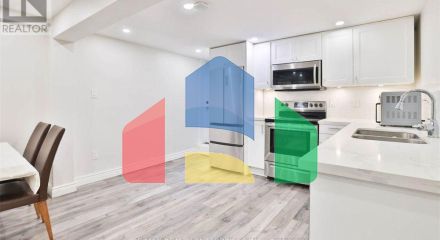 Residential - Single Family Home - Mississauga, Canada - Canada