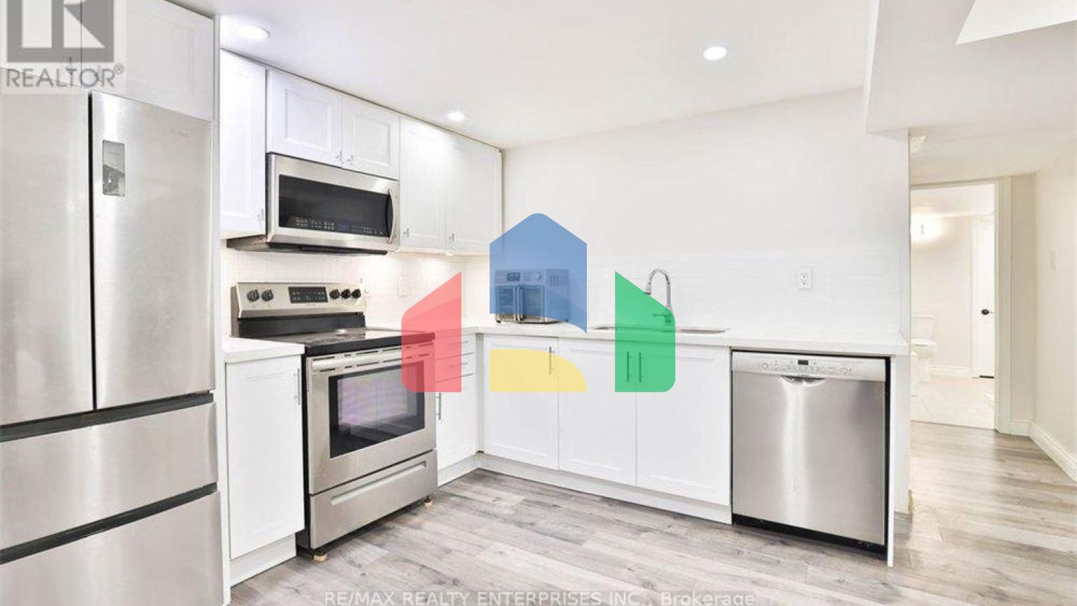 Residential - Single Family Home - Mississauga, Canada - Canada