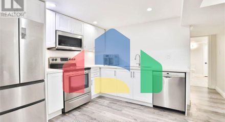 Residential - Single Family Home - Mississauga, Canada - Canada